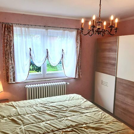 Exklusive Ferienwohnung Strohberg Plon Ruang foto