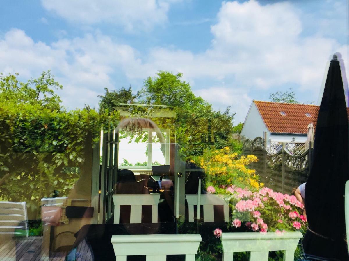 Exklusive Ferienwohnung Strohberg Plon Bagian luar foto